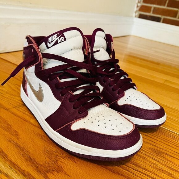 Size 8.5 - Jordan 1 Retro High OG Bordeaux Clean (555088-611) - Picture 15 of 16
